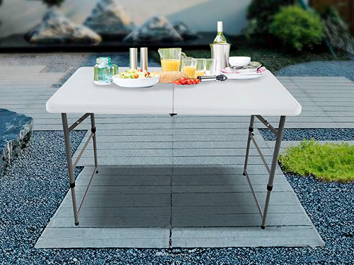 Explore the Variety of Wholesale Folding Tables Tailored to Your